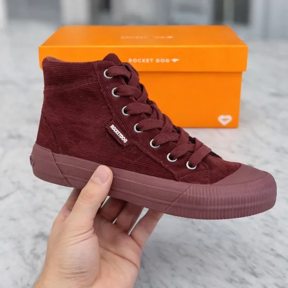 NWT Rocket Dog Women's Sneakers 7M - Maroon  Cheery Hi Flaxville Corduroy - Picture 2 of 9
